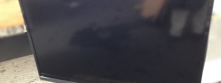 液晶テレビ（シャープ製）