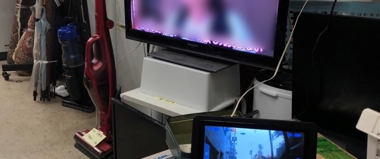 パナソニック製の液晶テレビ