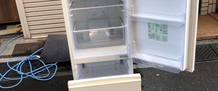 AQUAの冷凍冷蔵庫「AQR-18E」